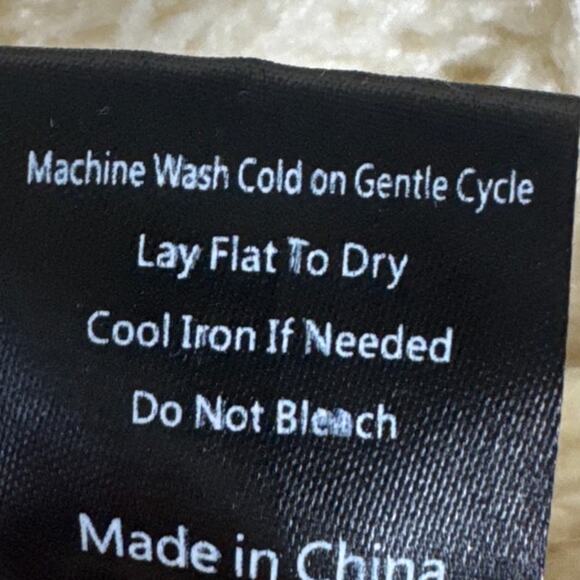 POL Women’s Cream Cable Knit Sweater Oversized Relaxed Fit Size M Boho Preppy - Picture 9 of 9